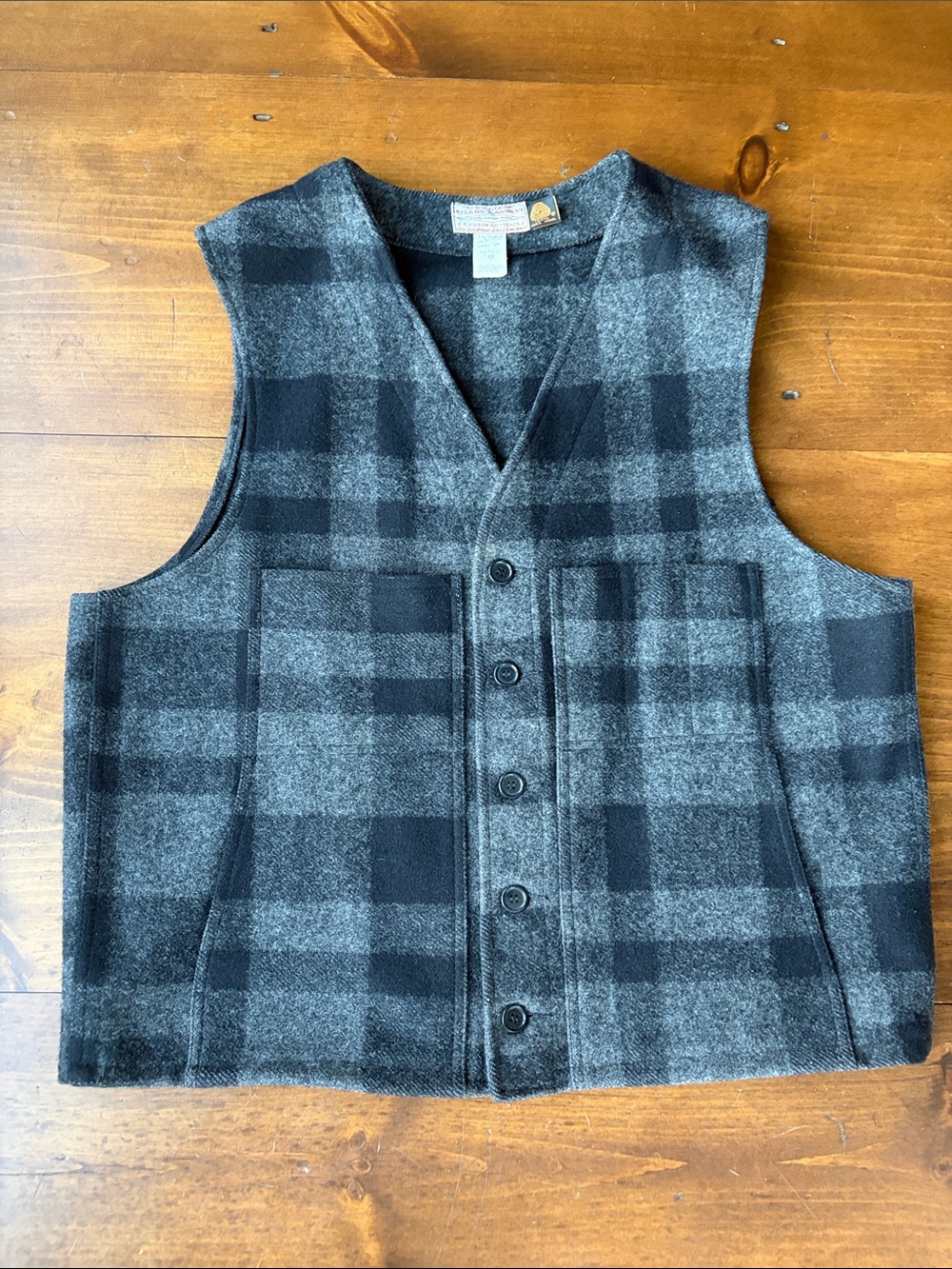 Filson Vintage Wool Vest Charcoal Black Plaid Sz 48